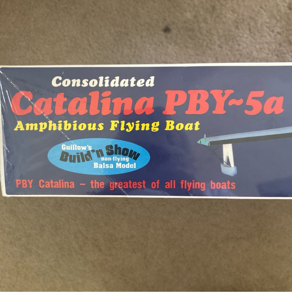Catalina PBY-5a Amphibious Flying Boat Model Kit - New- Sealed - Picture 9 of 10
